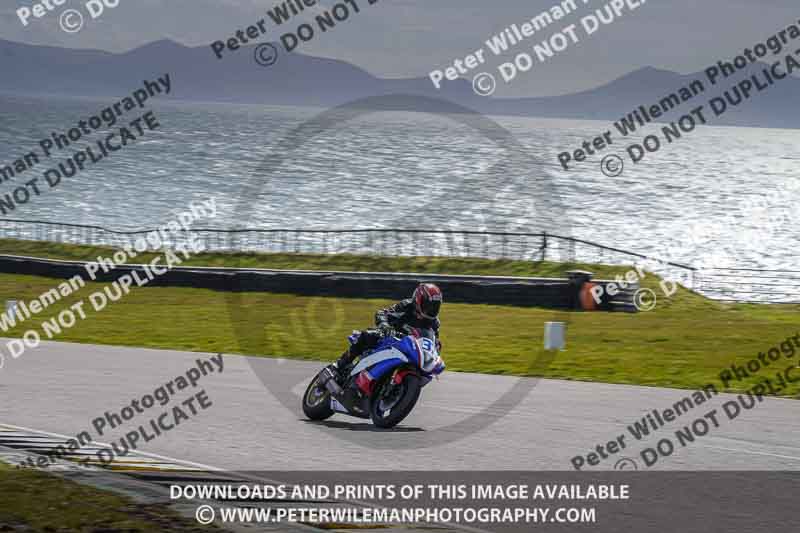 anglesey no limits trackday;anglesey photographs;anglesey trackday photographs;enduro digital images;event digital images;eventdigitalimages;no limits trackdays;peter wileman photography;racing digital images;trac mon;trackday digital images;trackday photos;ty croes